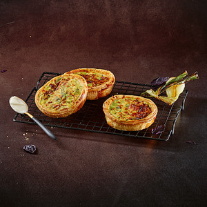 Lauch-Rahm Quiche Ø 10cm Lauch-Rahm Quiche Ø 10cm