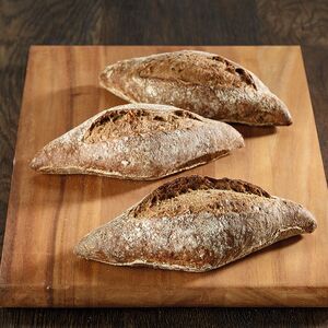 Rhombus Brötchen, Malzkorn 18cm Rhombus Brötchen, Malzkorn 18cm