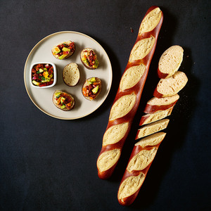Laugen-Brioche Baguette ca. 45cm Laugen-Brioche Baguette ca. 45cm