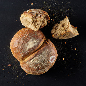 UrHolzofen Weggenbrot UrHolzofen Weggenbrot
